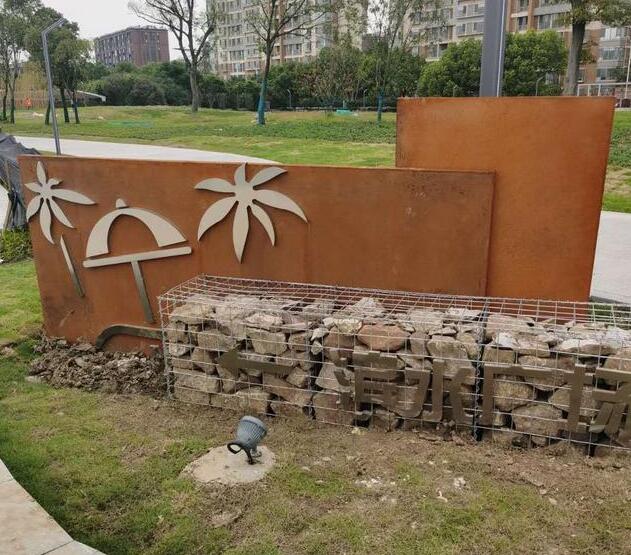 华容锈钢板挡土墙